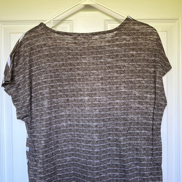 Chico's Weekends Size 2 - Picture 4 of 4